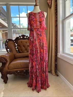 Sleeveless Pink & Orange Floral Pleated Maxi Dress